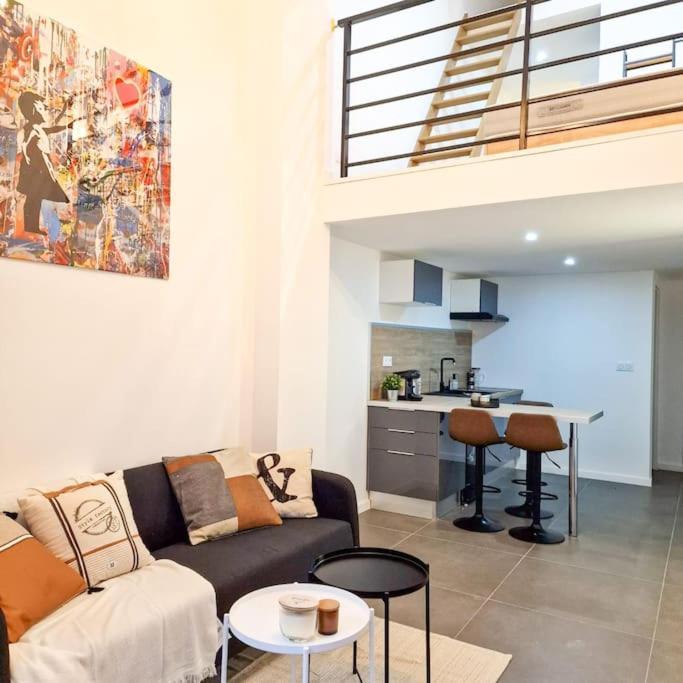 Ferienwohnung L'Atelier C Magnifique Loft Avec Terrasse Privee Saint-Etienne  Exterior foto