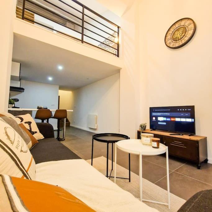 Ferienwohnung L'Atelier C Magnifique Loft Avec Terrasse Privee Saint-Etienne  Exterior foto